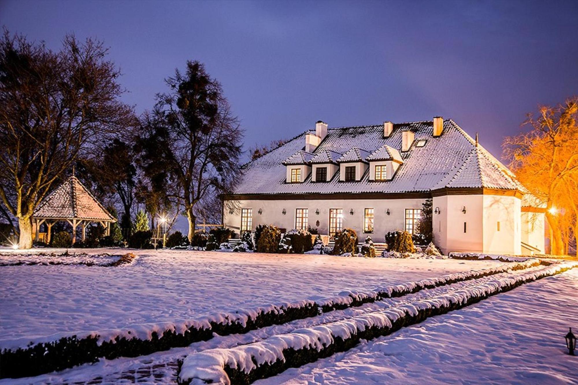 Bed and Breakfast Bialy Dwor Kwidzyn Esterno foto