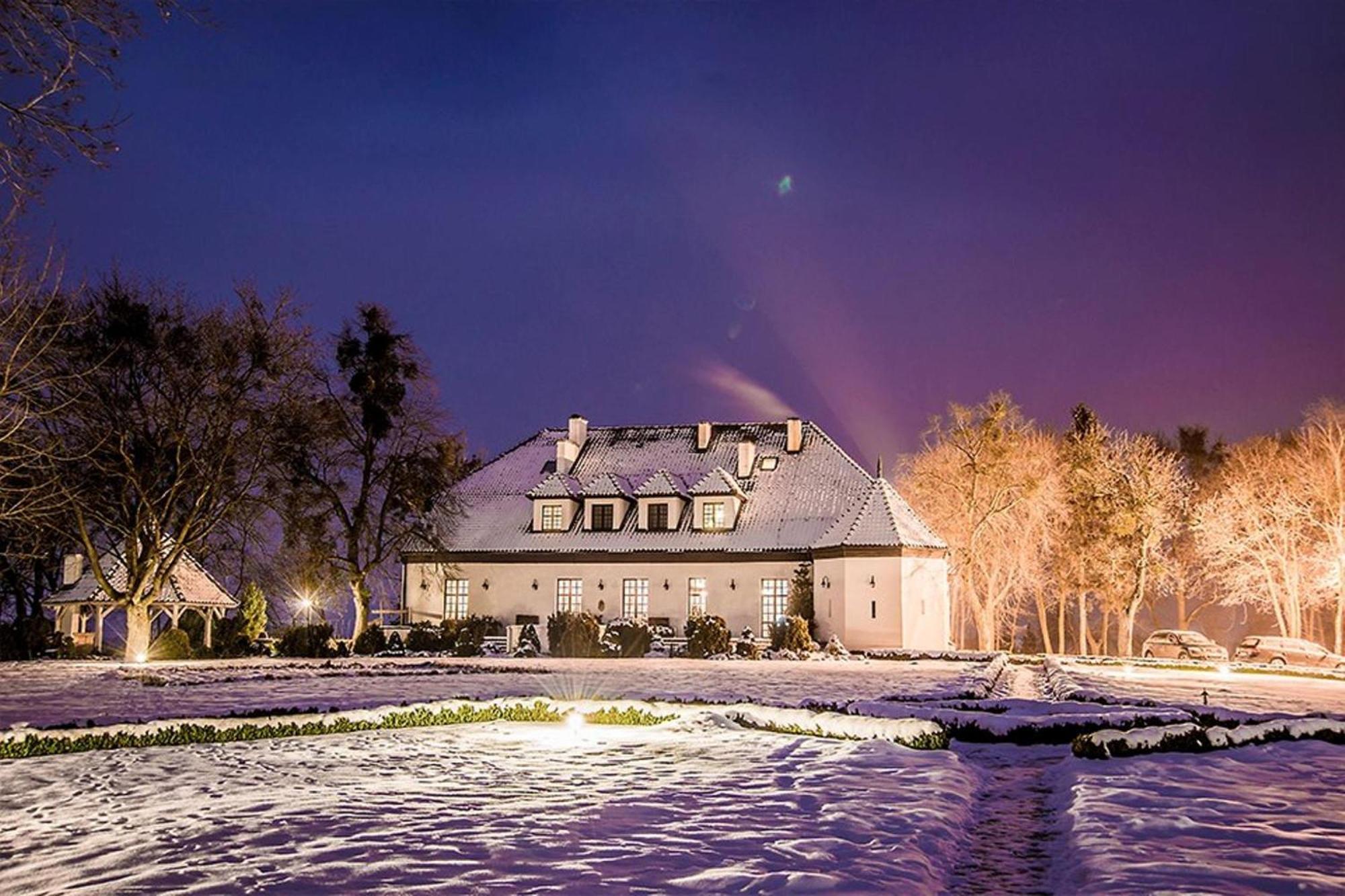 Bed and Breakfast Bialy Dwor Kwidzyn Esterno foto