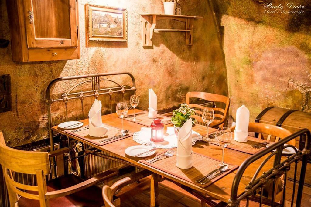 Bed and Breakfast Bialy Dwor Kwidzyn Esterno foto