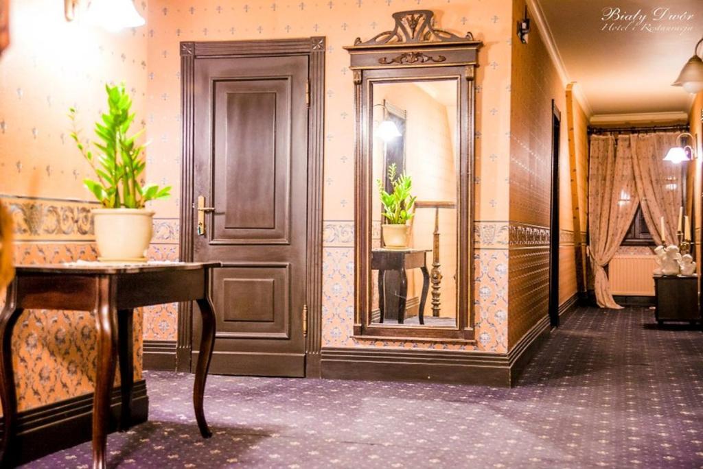 Bed and Breakfast Bialy Dwor Kwidzyn Esterno foto